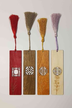 Wooden Bookmark Set