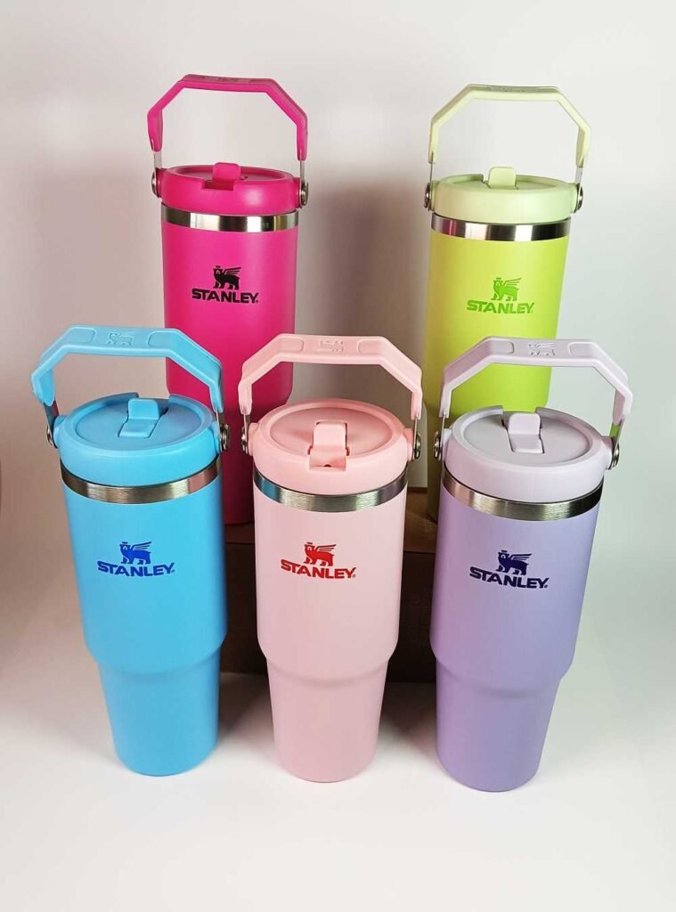 Stanley Flip Straw Tumbler 30oz/900 ml