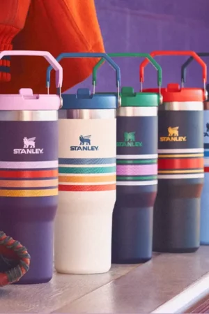 Stanley IceFlow Flip Straw Tumbler Varsity Collection 30oz/900 ml