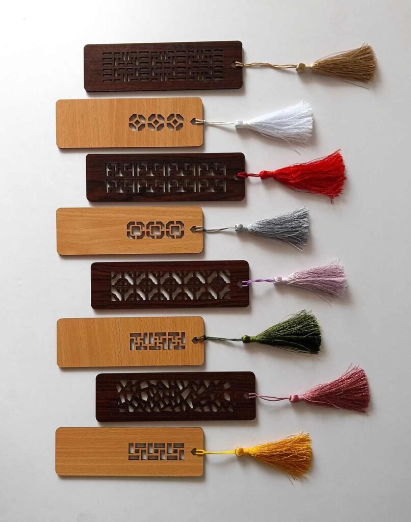 Wooden Bookmarks Set